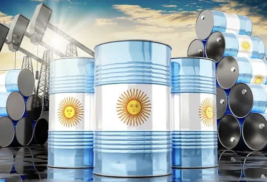 Récord de producción de petróleo, previo a la disparada del precio en el mundo